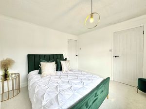 Photo 10- click for photo gallery